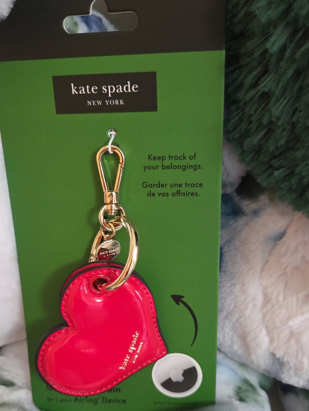 NWT kate spade glossy red heart key & air tag  holder with gold hardware